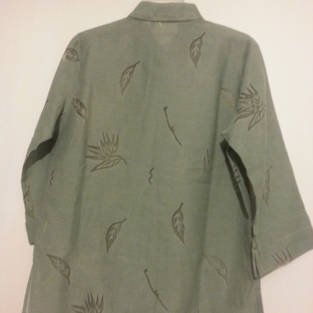 Banana Bay Resort blouse/top/ shirt Fine Wear - Picture 2 of 8